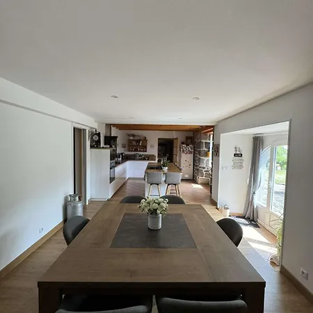 Corps De Ferme Renove Avec Gout, A 5min De Murat *