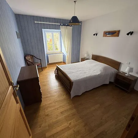 Corps De Ferme Renove Avec Gout, A 5min De Murat Ferienhaus La Chapelle-d'Aligne